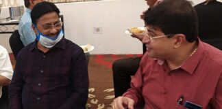 সচিব হিসেবে ব্যক্তিত্বহীনতার পরিচয় দিয়ে সরে দাঁড়ালেন জয়দীপ