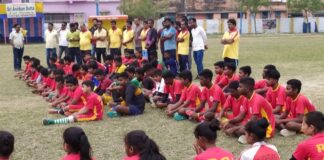 জেলার ফুটবলারদের কলকাতায় থাকার ব্যবস্থা করছেন অজিত-অরূপ