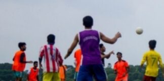 জেলার ফুটবলারদের কলকাতায় থাকার ব্যবস্থা করছেন অজিত-অরূপ
